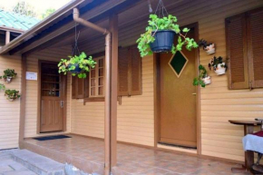 Отель LOCAR-IN GRAMADO Chalé Gramado  Грамаду